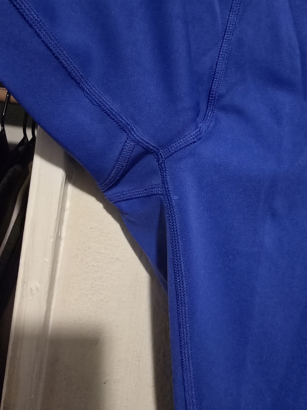 Nike Dri-Fit High-Rise Leggings with Side Pockets - Picture 5 of 6